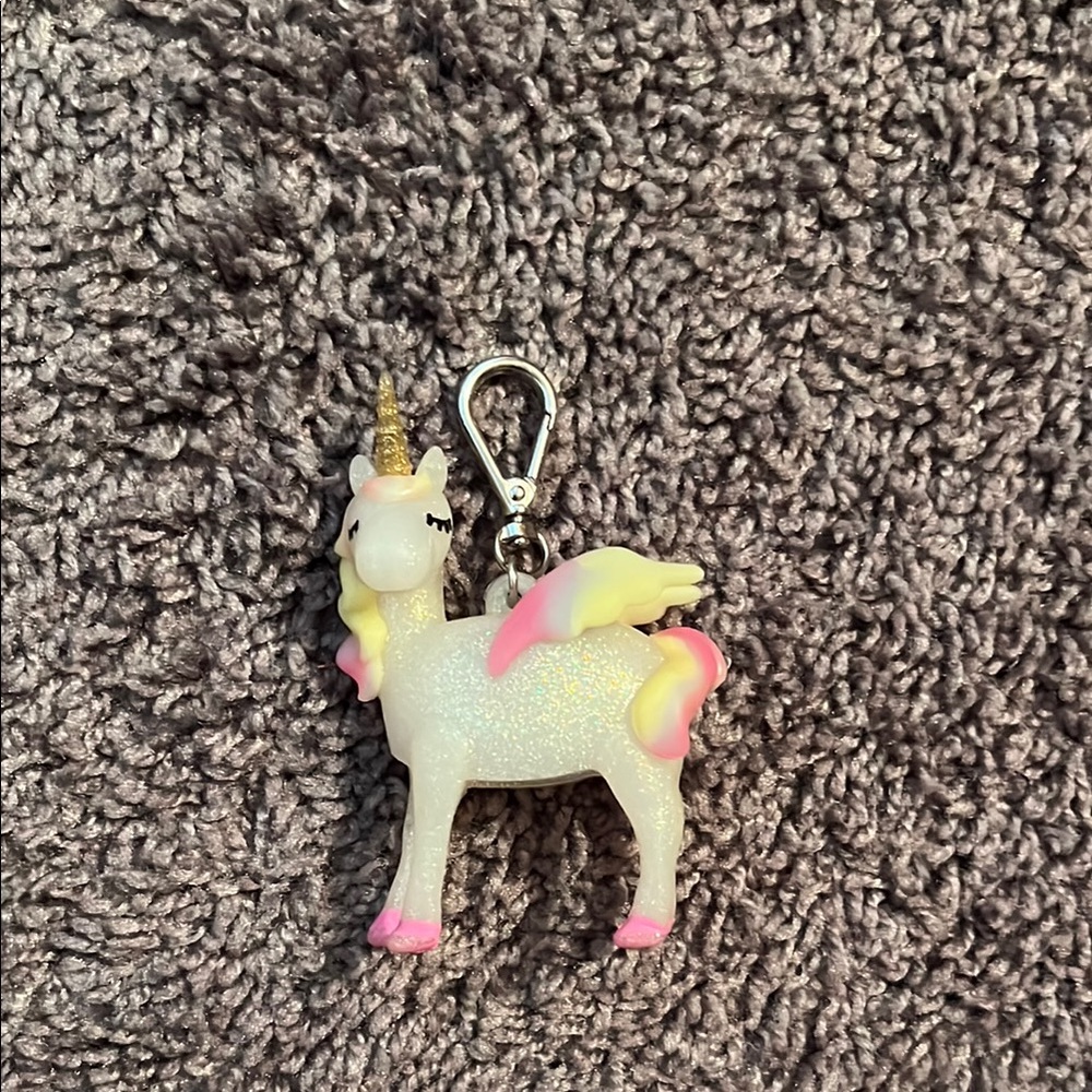 Bath And Body Works Pocketbac Hand Sanitizer Holder Unicorn Keychain